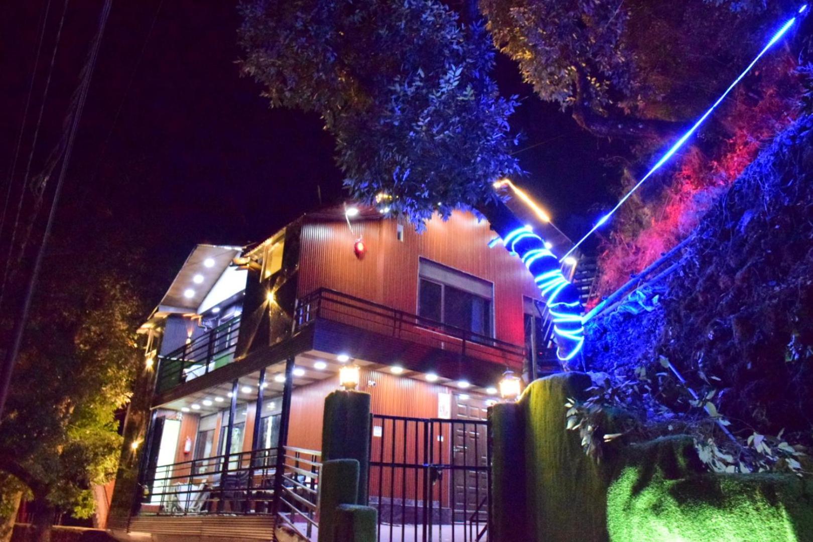 Rudhraksh Villa 4Br- Perfect Vacay Villa มัสซูรี ภายนอก รูปภาพ