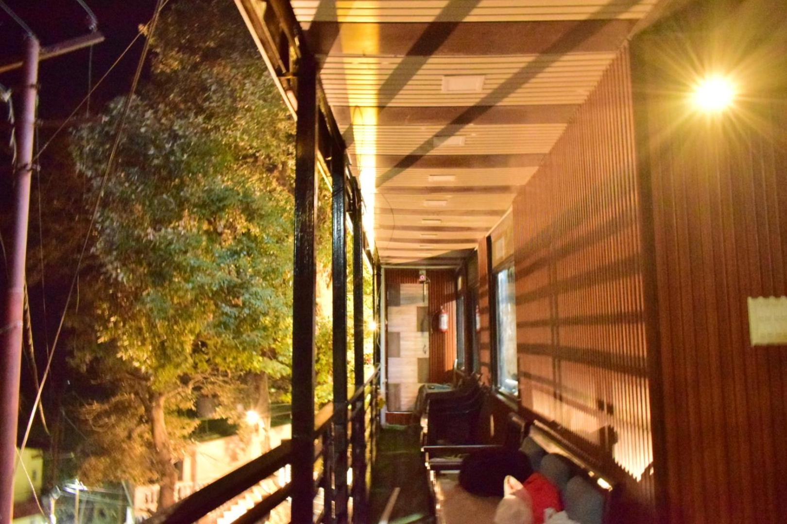 Rudhraksh Villa 4Br- Perfect Vacay Villa มัสซูรี ภายนอก รูปภาพ