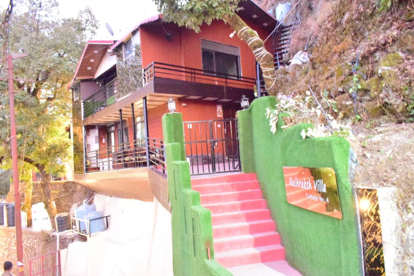 Rudhraksh Villa 4Br- Perfect Vacay Villa มัสซูรี ภายนอก รูปภาพ