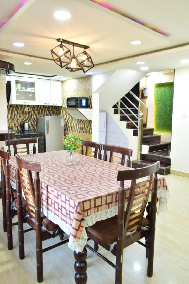 Rudhraksh Villa 4Br- Perfect Vacay Villa มัสซูรี ภายนอก รูปภาพ