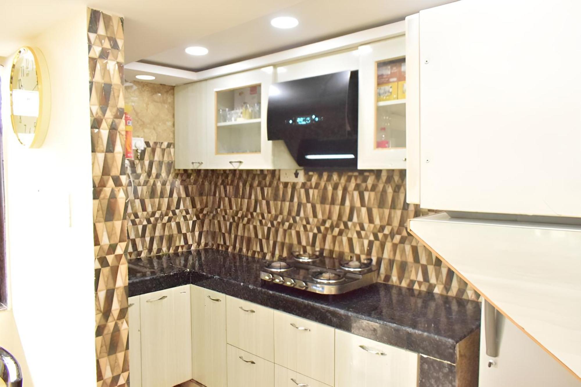 Rudhraksh Villa 4Br- Perfect Vacay Villa มัสซูรี ภายนอก รูปภาพ