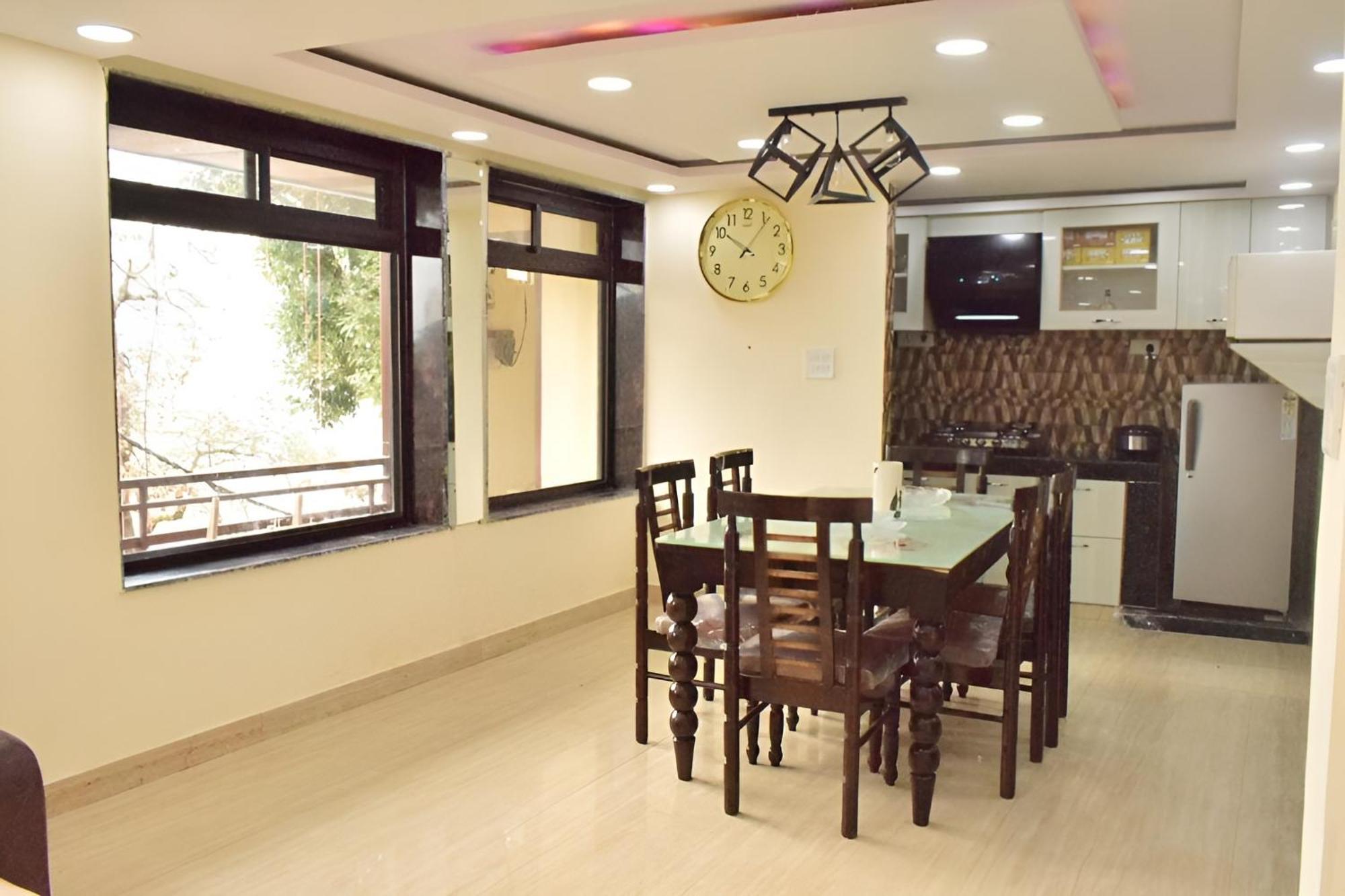 Rudhraksh Villa 4Br- Perfect Vacay Villa มัสซูรี ภายนอก รูปภาพ
